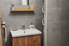 Apartmán č. 5-8_koupelna